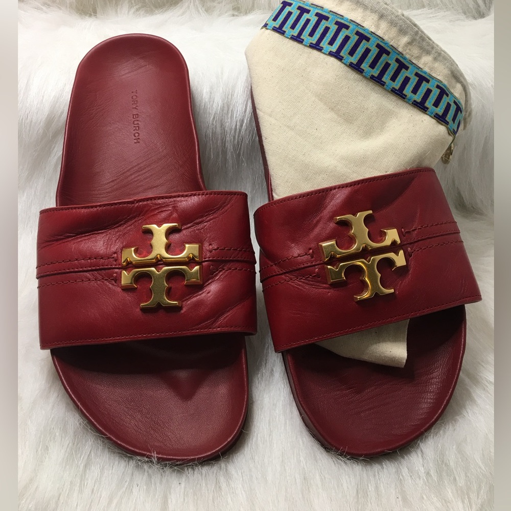 Auth. NWOB Tory Burch Everly Anatomic Cloud Red Leather Brass Logo Sli…